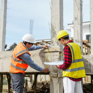 Peut-on faire intervenir un expert bâtiment à Lyon pour une maison récemment construite qui bouge ?