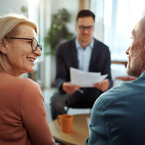 Peut-on discuter librement avec un conseiller dans une agence matrimoniale à Annecy ?