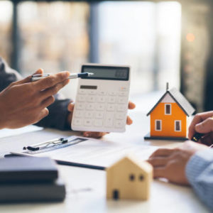 Une estimation bien immobilier à Chaponost est-elle pertinente pour une maison ancienne ?