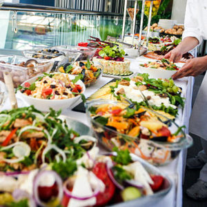 Quel restaurant dans Lyon 6 propose un cadre calme pour discuter tranquillement ?