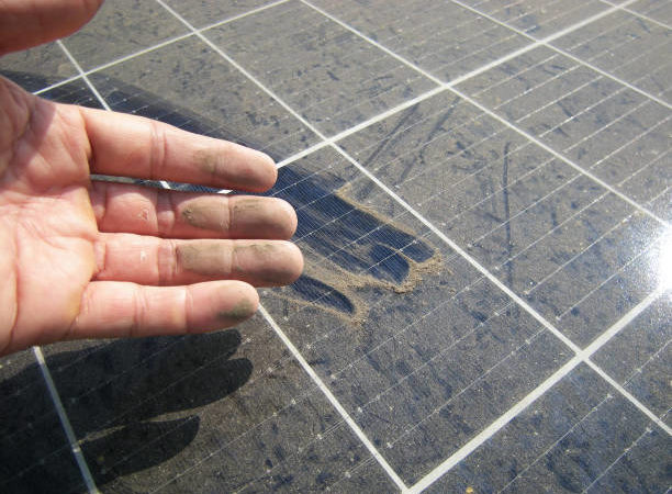 Quels sont les risques d&rsquo;un Nettoyage de panneaux solaires à Genève en hauteur ?