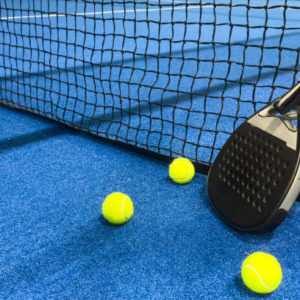 Les normes construction court de padel influencent-elles les délais ?